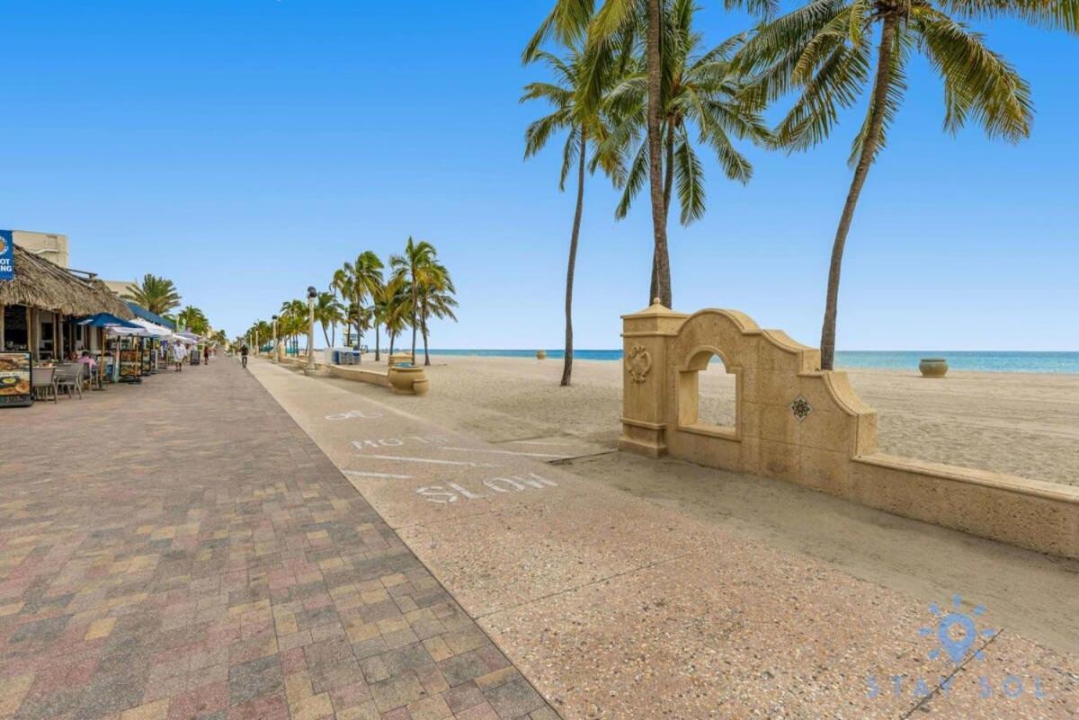 Hollywood Beach Broad - Walk - Amazing Pool - Hot Tub Екстер'єр фото